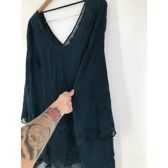 ASTR Teal Green Bell Sleeve Sheer Embroidered Mini Shift Dress S Read - Picture 6 of 8